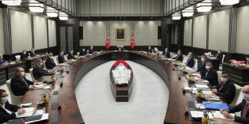 новость 29-12-2020 Президент Турции Реджеп Эрдоган пообещал облавы на отели