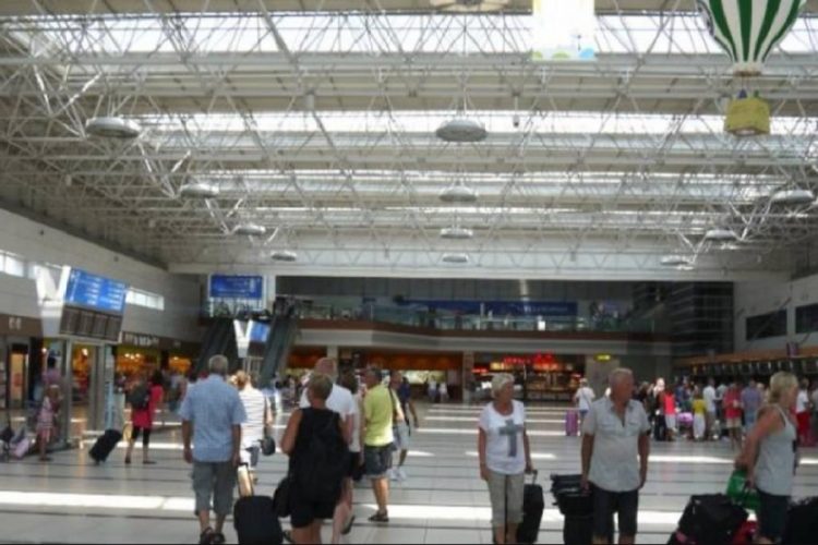 новость 20-12-2020 Из-за поддельных справок с результатами тестирования на covid Египет ужесточает меры