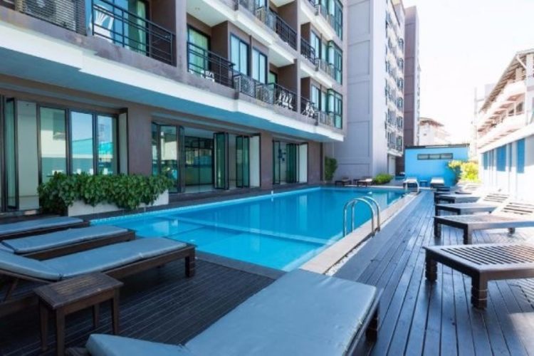 Иностранцам можно покупать золото в Таиланде: местные отдают его почти даром