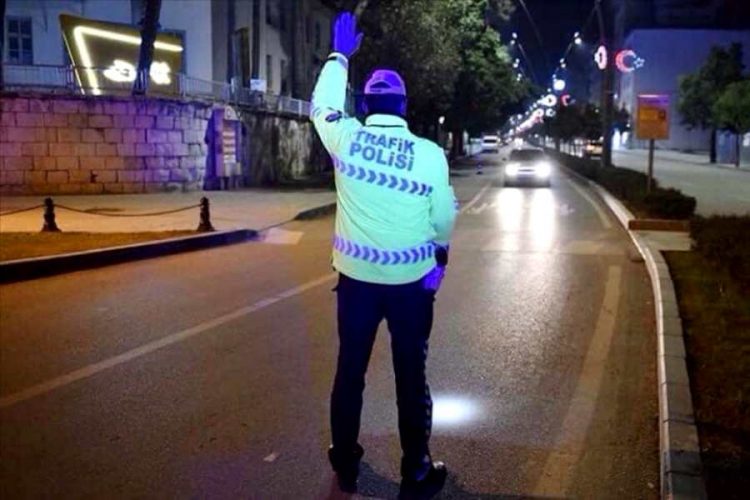 В Турцию начнут впускать только с тестами на ковид