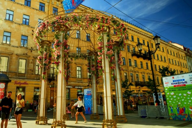 Ростуризм просит не оформлять слишком много отдыха по кэшбеку