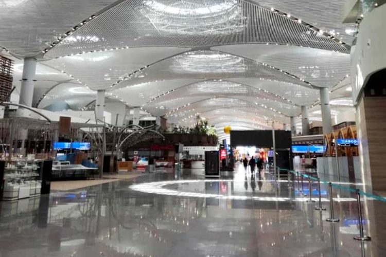 Еще больше туристов уверены, что массовый туризм полностью безопасен