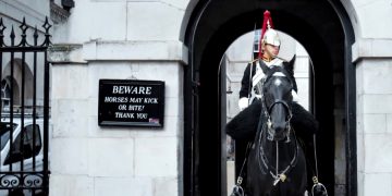 Посольство Великобритании в России обозначило путь обхода карантина в Англии