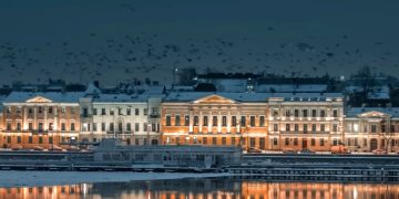 Новогодние ограничения снизят турпоток в Санкт-Петербург на 90 процентов