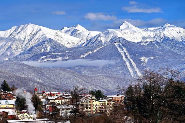 Туристы переживают, чтобы Сочи и Красную Поляну не закрыли на Новый год