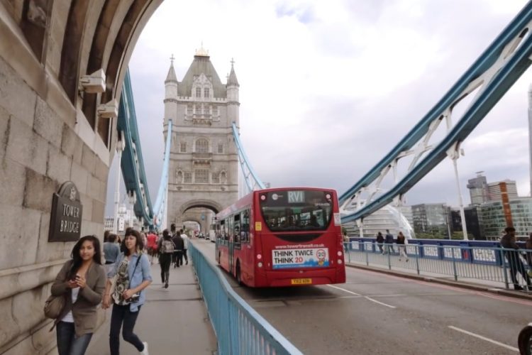 Грузовое и пассажирское движение из Великобритании начало восстанавливаться