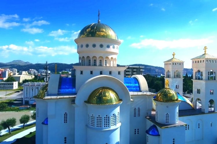 Черногория изменила правила приема туристов