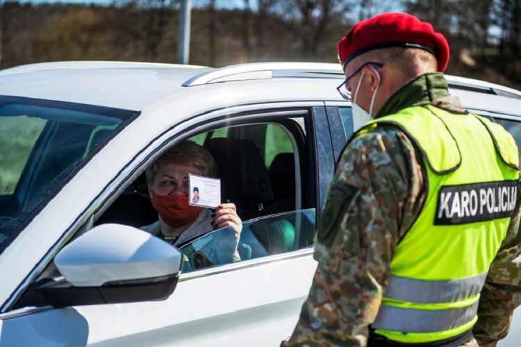 новость 05-01-2021 До конца месяца Литва продлила запрет на перемещение по стране