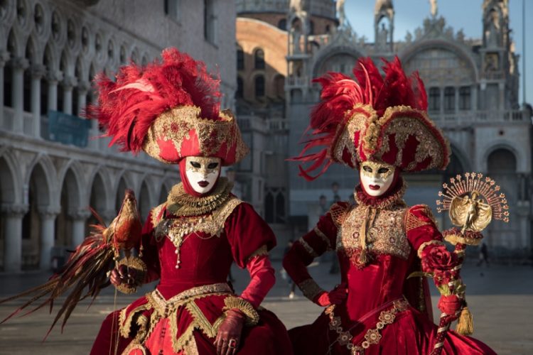 новость 27-01-2021 В этом году венецианский карнавал пройдет в онлайн-формате