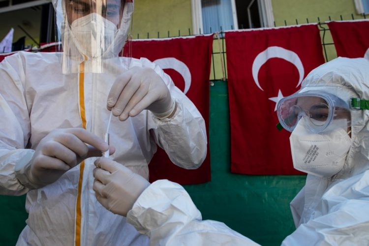 новость 02-01-2021 Новый штамм covid выявили в Турецкой республике