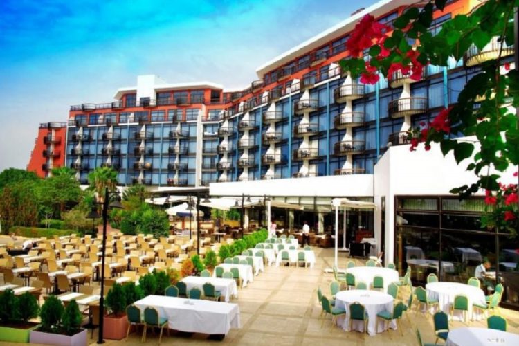 новость 06-01-2021 Крупнейшая гостиничная сеть закрывает отели на Северном Кипре