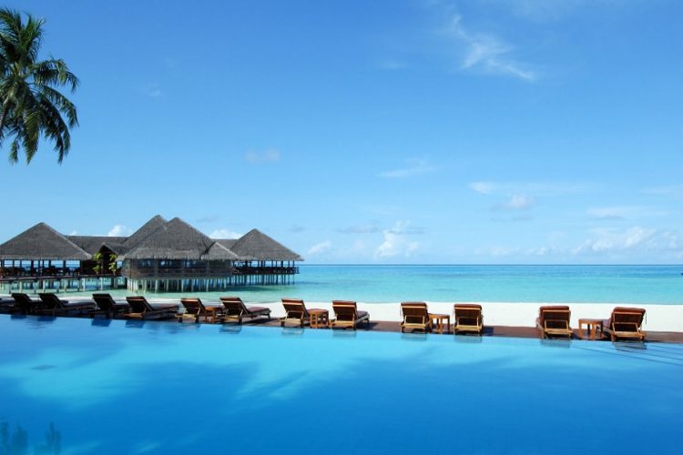 новость 16-01-2021 С наплывом туристов на Мальдивских островах увеличилась заболеваемость covid