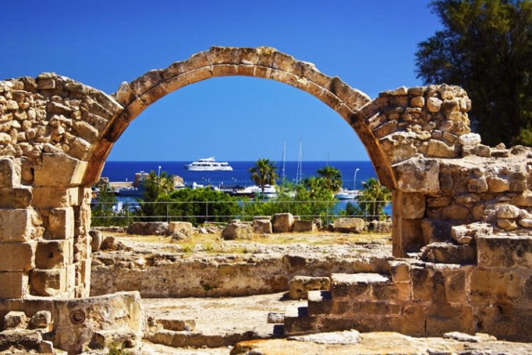 новость 24-01-2021 На Кипре подсчитали убытки от коронавирусной пандемии