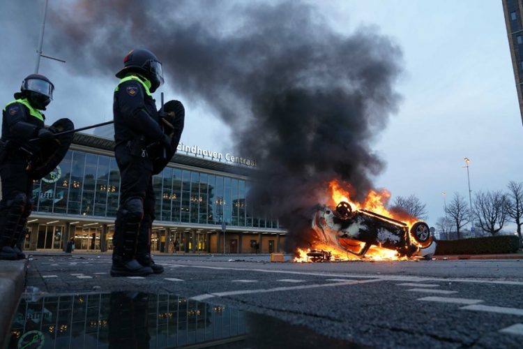 новость 26-01-2021 В ЕС работники туристической индустрии устраивают акции протеста