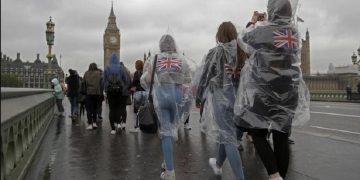 новость 27-01-2021 Туристы начали массово подделывать результаты ПЦР-тестирования