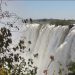 В Зимбабве турист погиб из-за желания сфотографироваться у водопада Виктория