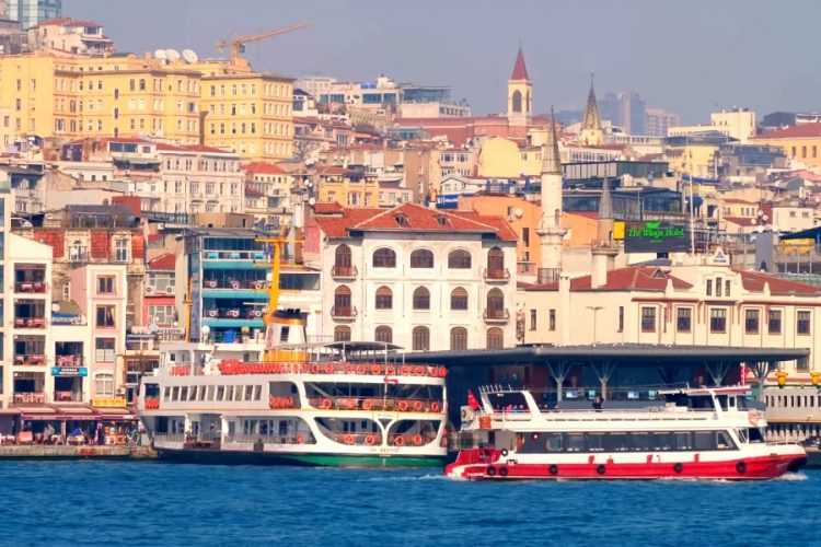 ANEX Tour ответил, чем россияне могут заменить пострадавшую от оптимизации Турцию