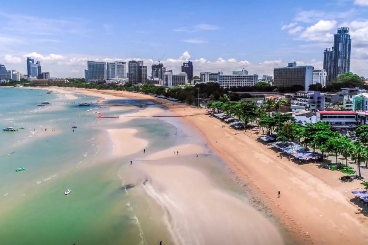 В Таиланде будут штрафовать туристов за посещение "красных" зон