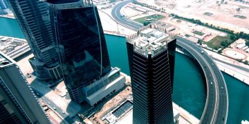 Дубай приглашает на фестиваль с участием российских звезд