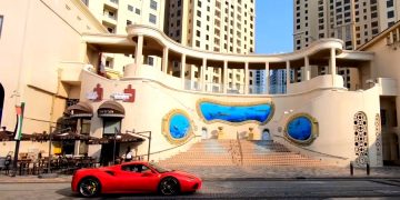 В Дубае сняли одно ограничение для любителей шопинга