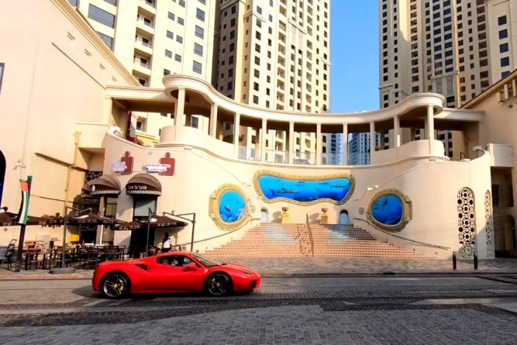 В Дубае сняли одно ограничение для любителей шопинга