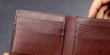 Удивительная история кошелька, который нашелся в стране, где его хозяйка никогда не была