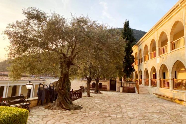 Кипр передумал озвучивать новые правила приема туристов