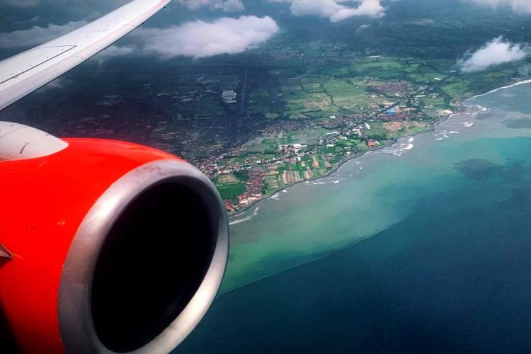 В Индонезии продлили запрет на прием иностранцев