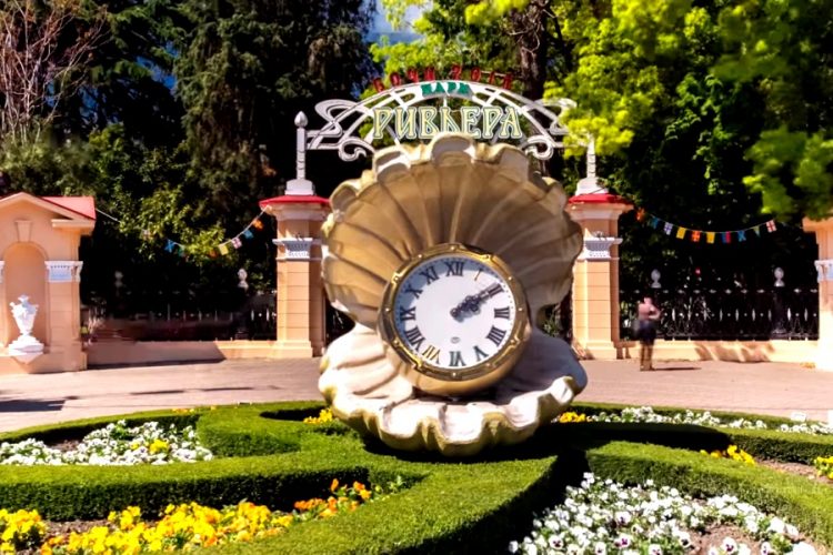 Стало известно, когда отели России поднимут цены на лето