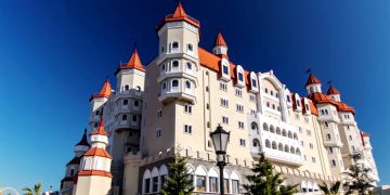 Звезды объяснили, почему им понравился отдых в России