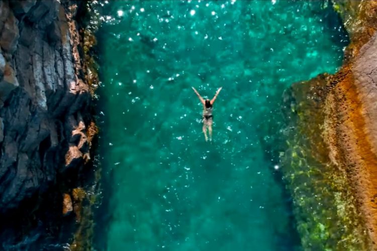 Туризм Черногории радуется смягчению условий