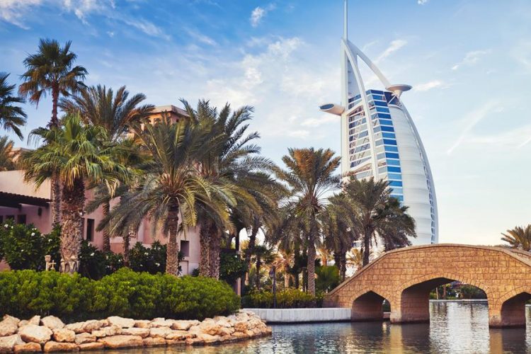 Туристы смогут получить больше скидок в ОАЭ по посадочному талону