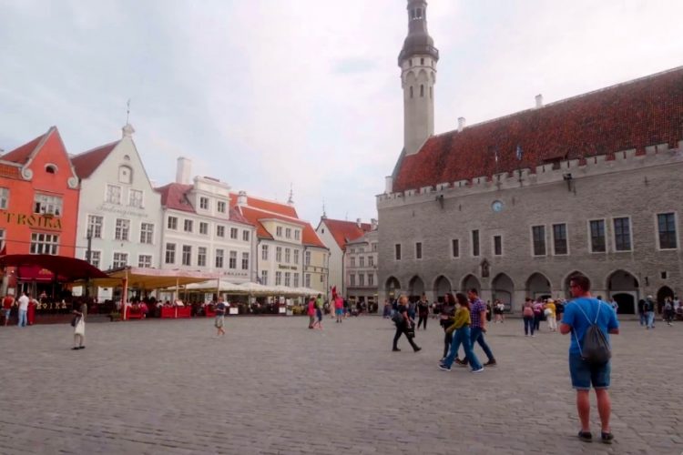 Интерес к акциям раннего бронирования в России начинает оживать