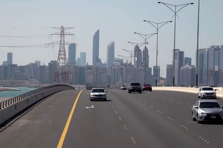 Абу-Даби обновил правила въезда