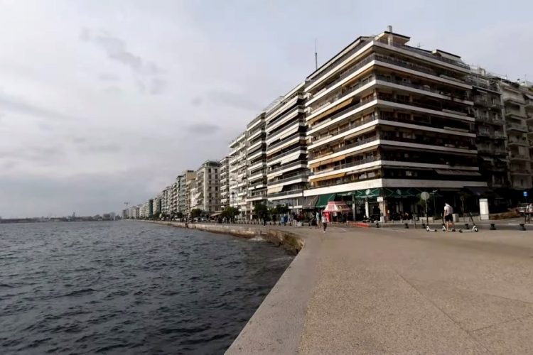 В Греции объяснили, на каких условиях собираются в этом году принимать туристов