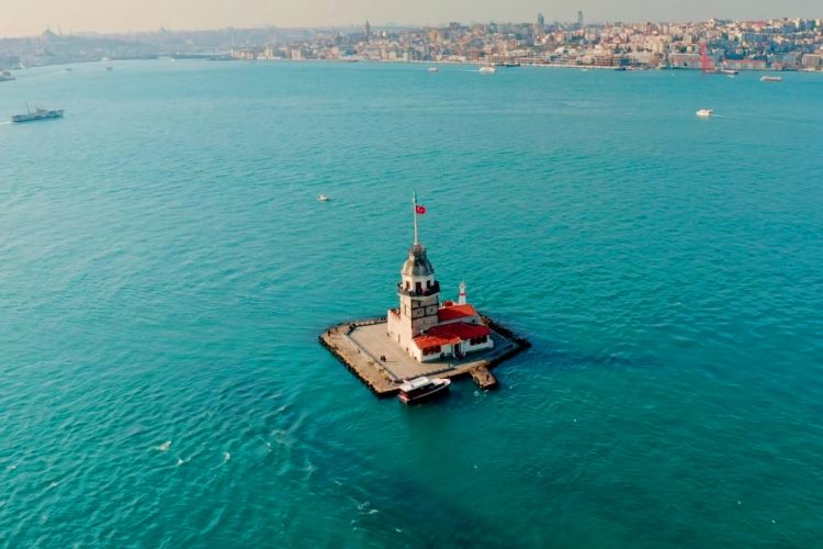 TEZ TOUR сообщил, как туристы справились с новогодними ограничениями