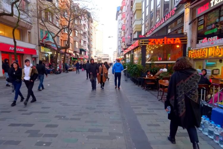 Туроператор сообщил, как россияне отнеслись к акциям раннего бронирования