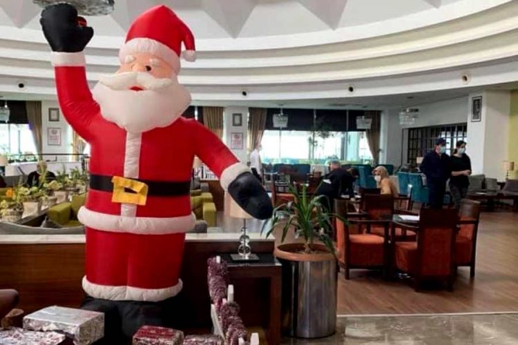 Салюты на балконах: как встретили Новый год в Турции