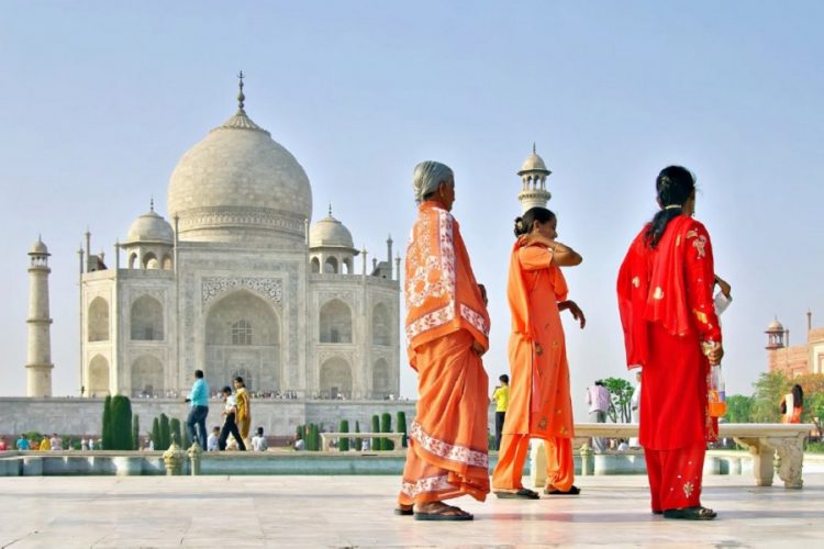 новость 28-02-2021 Дели ужесточила условия въезда для приезжих