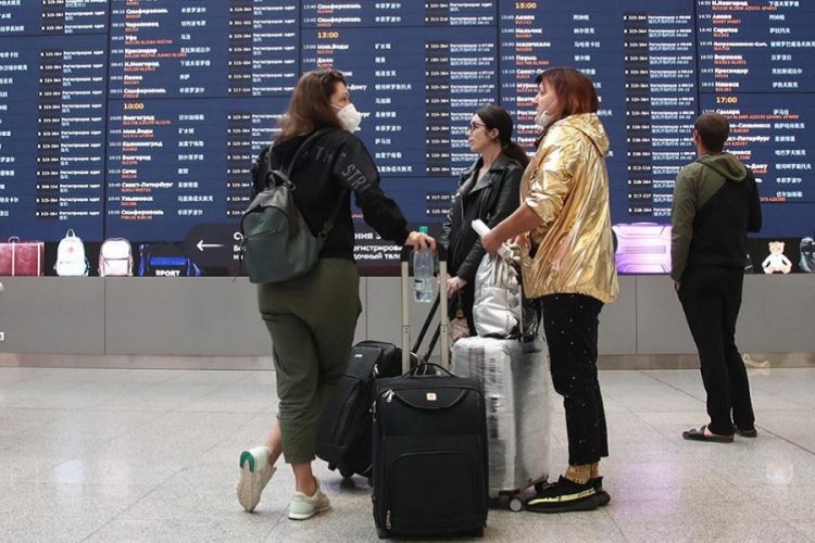 новость 10-02-2021 Когда ожидать снятия ковидных ограничений в России?