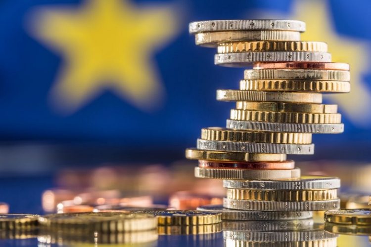 новость 24-02-2021 За период коронавирусной пандемии туристы накопили миллиарды евро