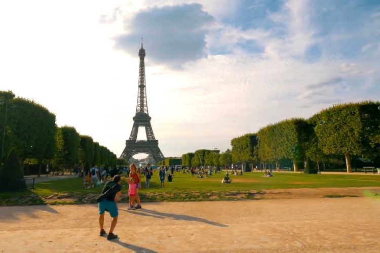 Google оштрафовали за неправильные рейтинги гостиниц