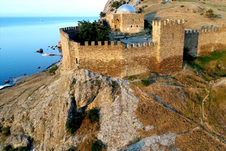 Крым подготовил интересные варианты для туристов в этом году