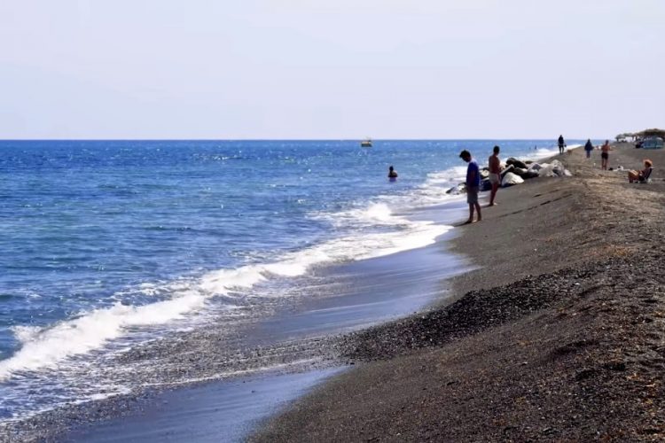 Посол России: Турецкие власти приняли эффективные меры борьбы с ковид