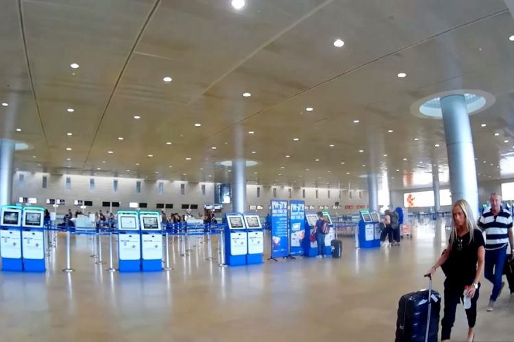 В Израиле начали сообщать о туристах, подделывающих разрешения на въезд