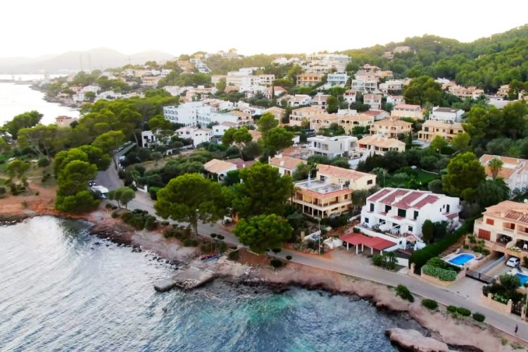 Арендовать домик на Майорке можно за копейки