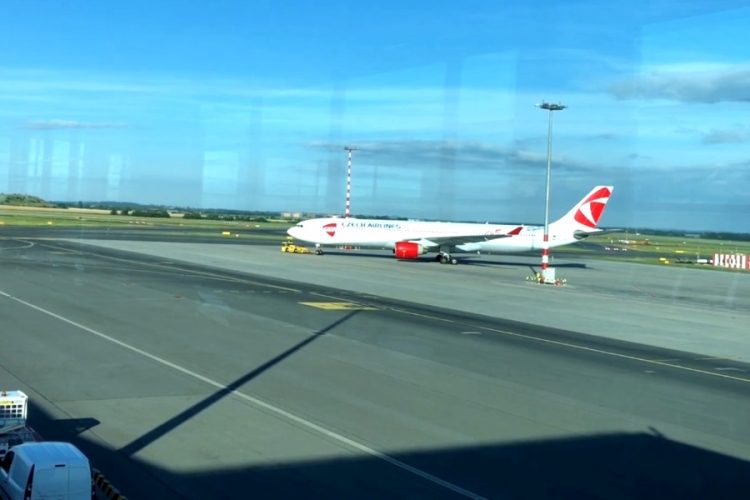 Эксперты озвучили неутешительный прогноз для авиаотрасли России