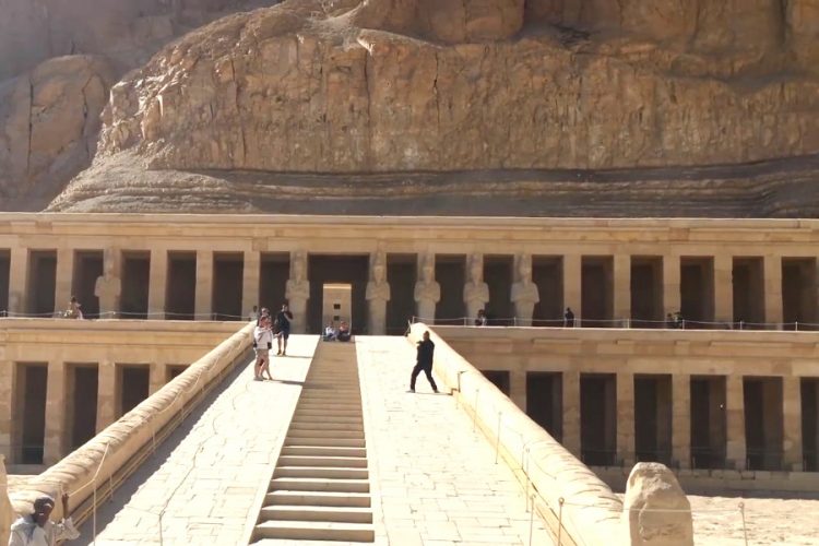 Египет создает лоукостер, который сможет возить на курорты россиян