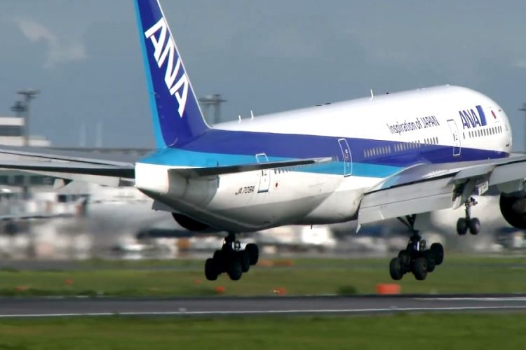 Авиастроитель знал о проблемах с двигателями Boeing 777