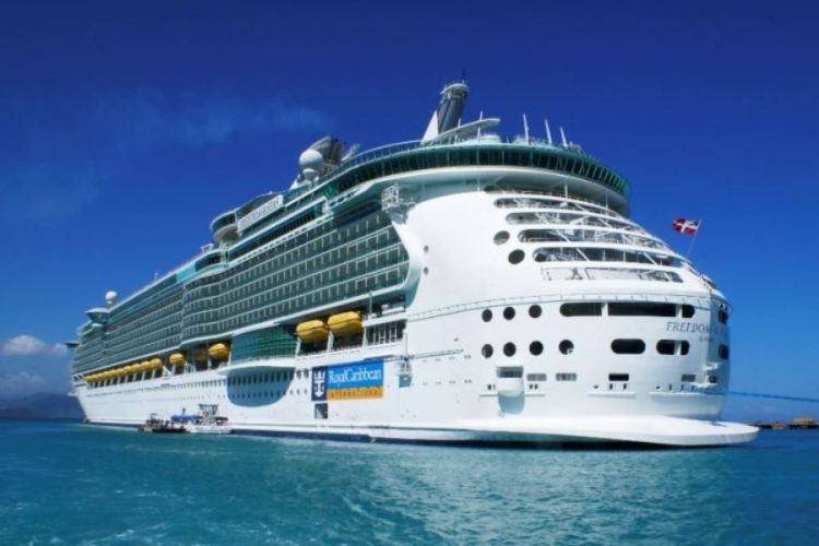 Royal Caribbean не будет придерживаться запрета на круизы